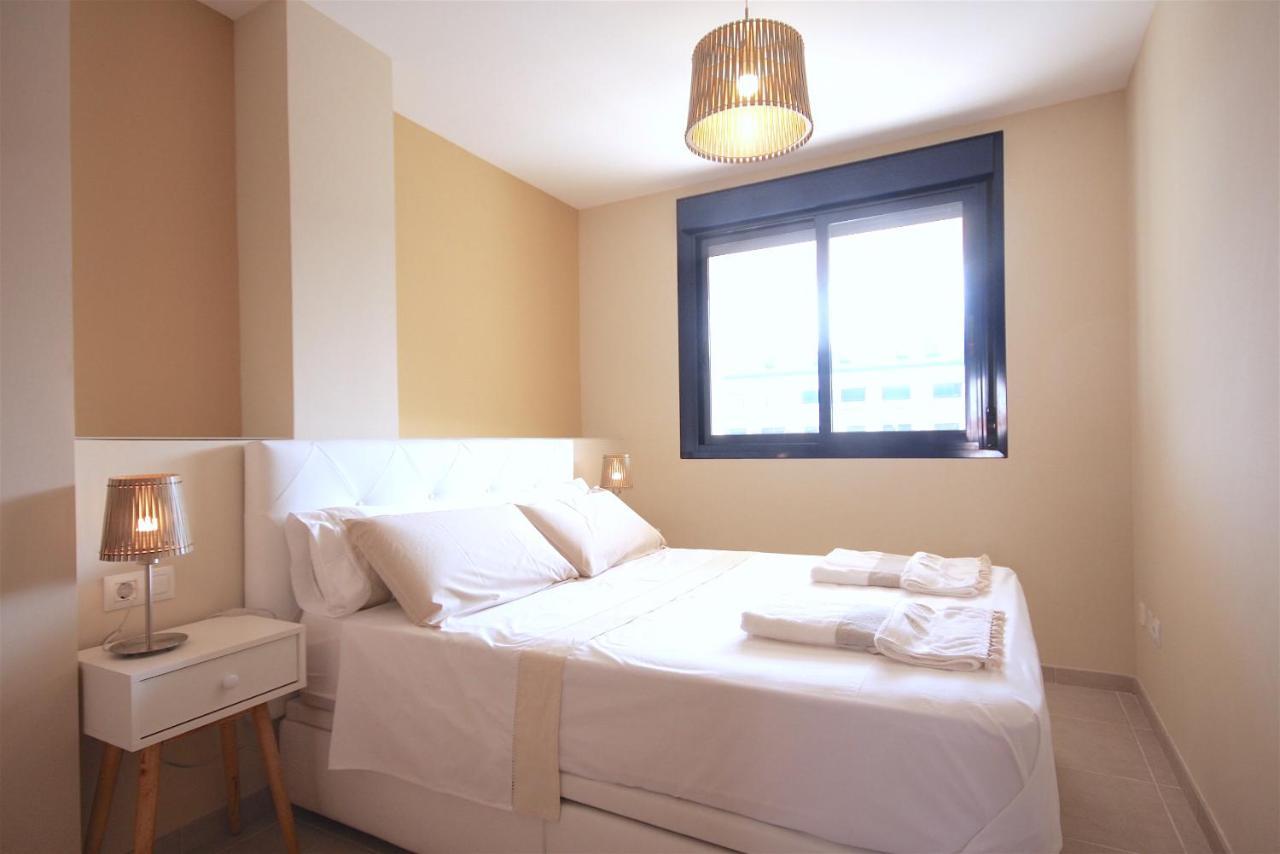 Apartamento Suenos De Mar Con Vistas Al Puerto By Costablancarent Dénia Exterior foto